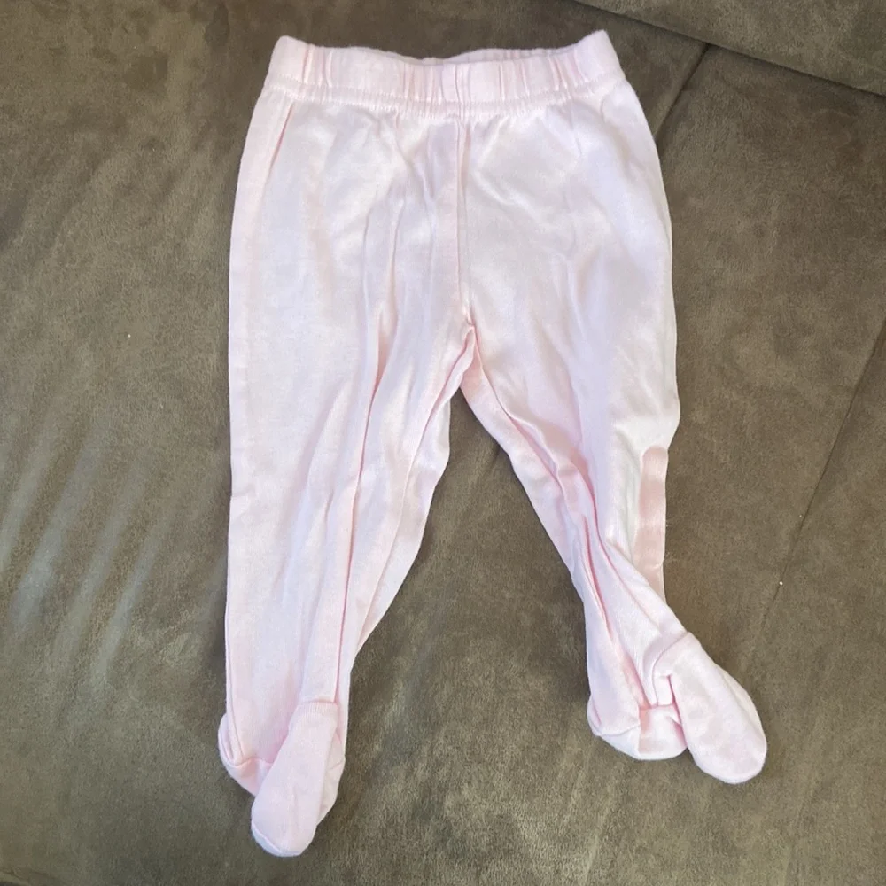 Carters baby girl 2 piece footie outfit; size 6M